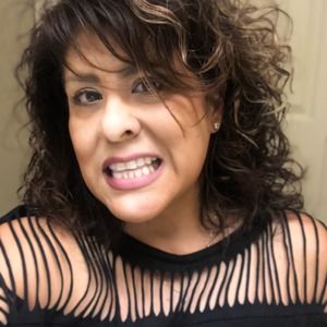 Meet your Posher, Denise